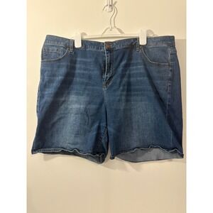 Lane Bryant Women's Boyfriend Mid Shorts Size 22 Medium Blue Denim Wash